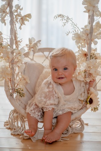 Cake Smash door de fotograaf te Ravels Cake Smash door de fotograaf te Ravels